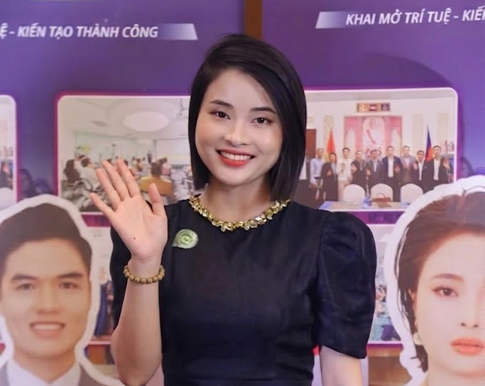 Vũ Vương Hà Mi